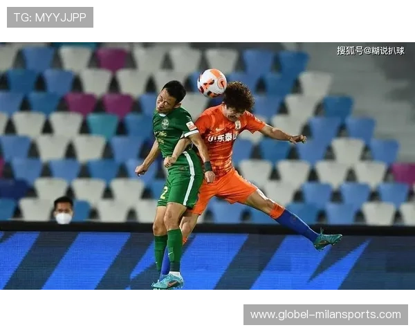 中超第29轮最佳阵容出炉海港国安泰山各两将领衔豪华战阵 中超第29轮最佳阵容出炉海港国安泰山各两将领衔豪华战阵