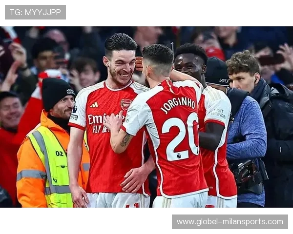 曼城与利物浦历史对决 谁能破解对方坚固防线争锋天下 曼城与利物浦历史对决 谁能破解对方坚固防线争锋天下